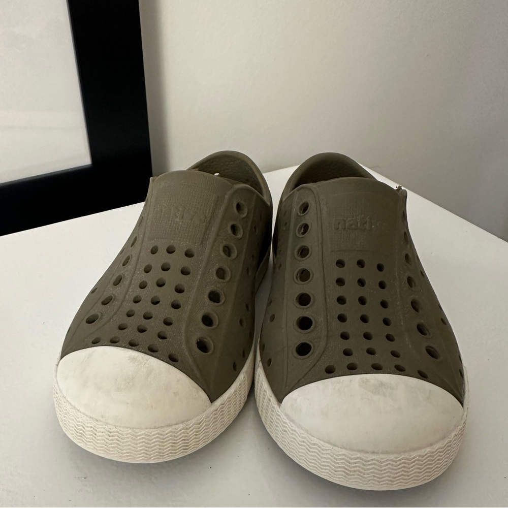 2 for 1: Size C8 Natives